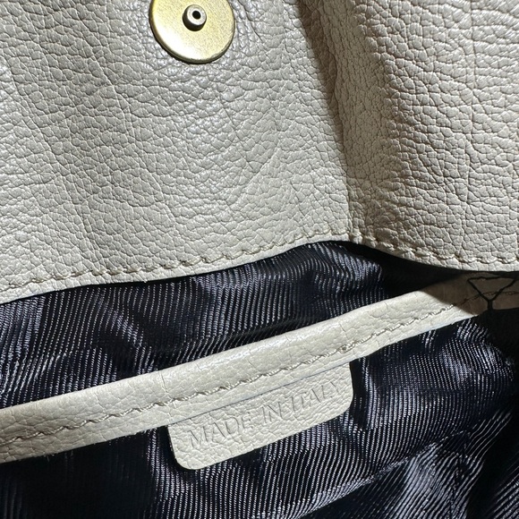 Burberry Grey Buffalo Leather Lambeth Bag - Picture 6 of 9